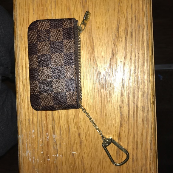 Louis Vuitton wallet and belt set - Picture 3 of 8